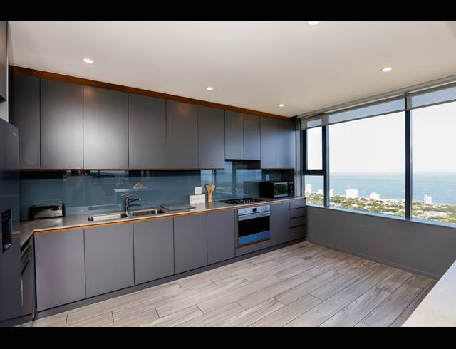 3 BEDROOM APARTMENT FOR SALE IN UMHLANGA RIDGESIDE